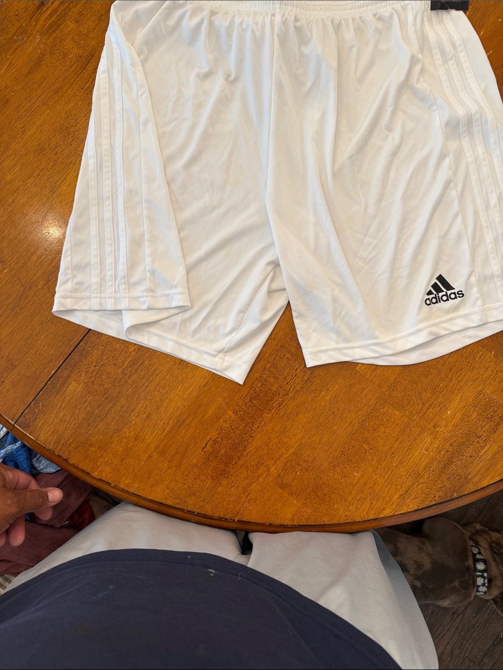 adidas Men’s White Athletic Shorts with Logo xxl